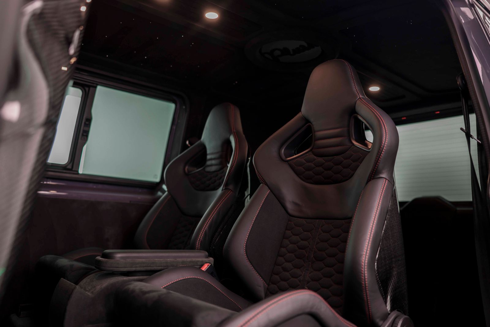 Volkswagen Transporter T6.1 2.0 BiTDI T32 Sportline Kombi Double Cab 5dr Diesel DSG FWD SWB Euro 6 (s/s) (204 ps) TMG R SHOWVAN 5dr Automatic 2026