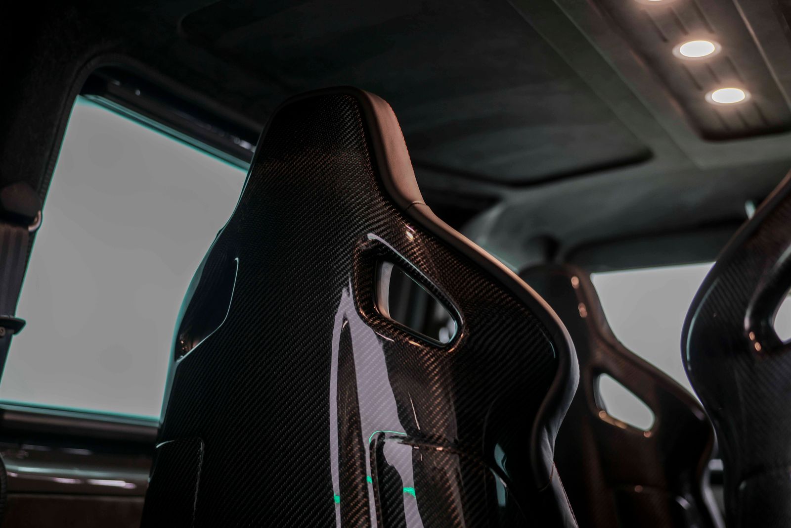 Volkswagen Transporter T6.1 2.0 BiTDI T32 Sportline Kombi Double Cab 5dr Diesel DSG FWD SWB Euro 6 (s/s) (204 ps) TMG R SHOWVAN 5dr Automatic 2026