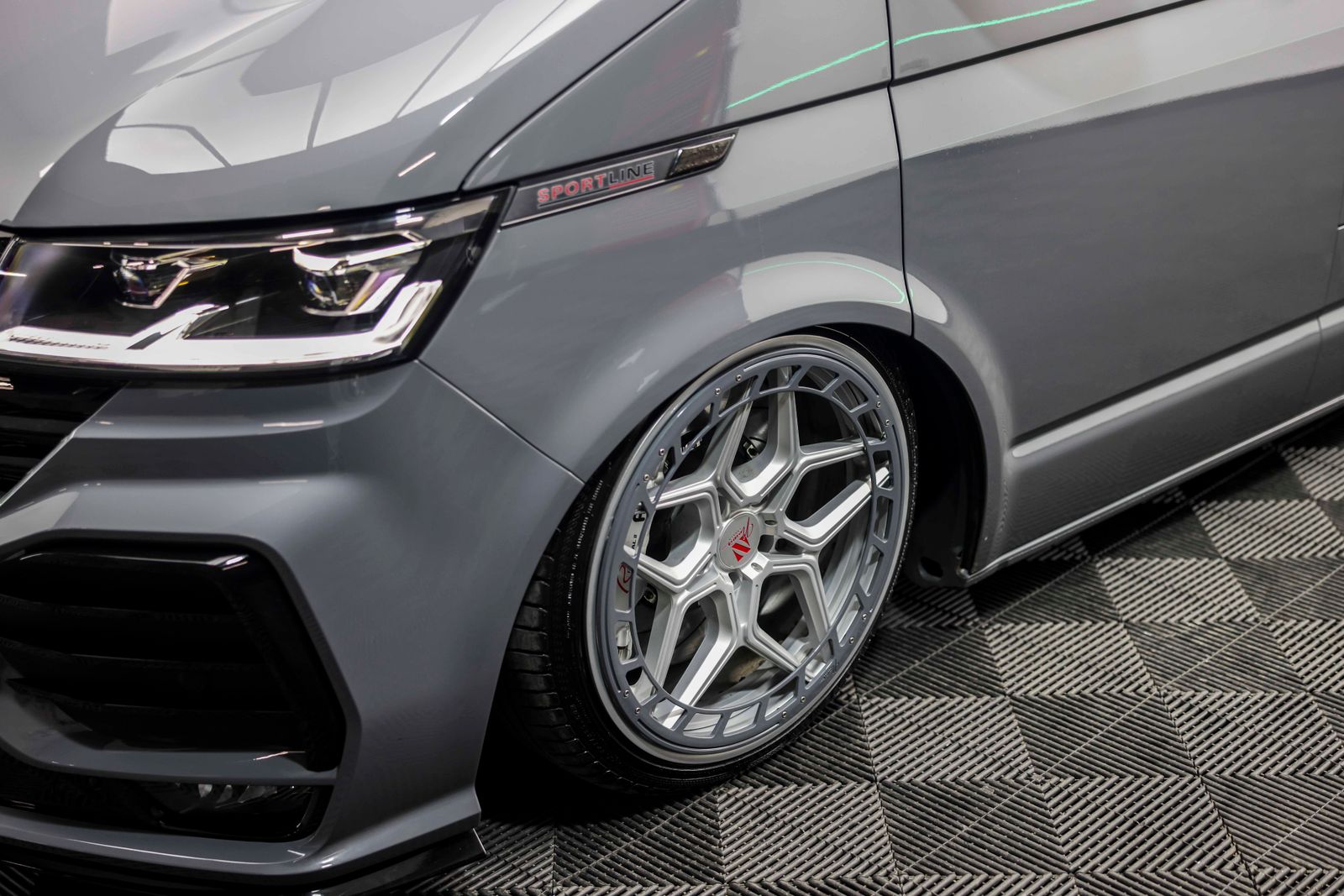 Volkswagen Transporter T6.1 2.0 BiTDI T32 Sportline Kombi Double Cab 5dr Diesel DSG FWD SWB Euro 6 (s/s) (204 ps) TMG R SHOWVAN 5dr Automatic 2026