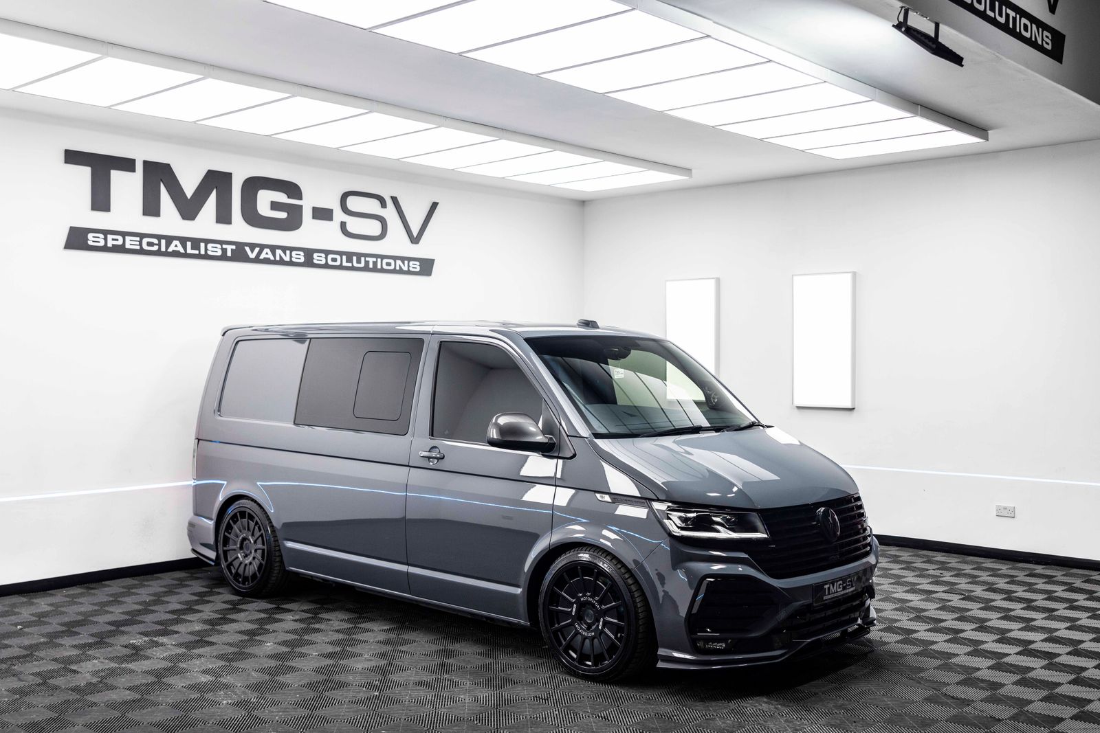 Volkswagen Transporter 2.0 TDI T32 Highline Kombi Double Cab 5dr Diesel DSG FWD SWB Euro 6 (s/s) (150 ps) 5dr Automatic 2026