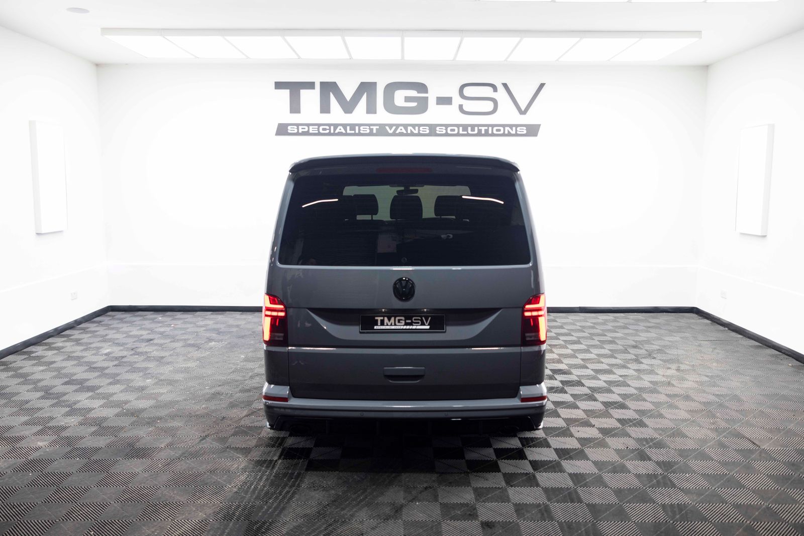 Volkswagen Transporter 2.0 TDI T32 Highline Kombi Double Cab 5dr Diesel DSG FWD SWB Euro 6 (s/s) (150 ps) 5dr Automatic 2026