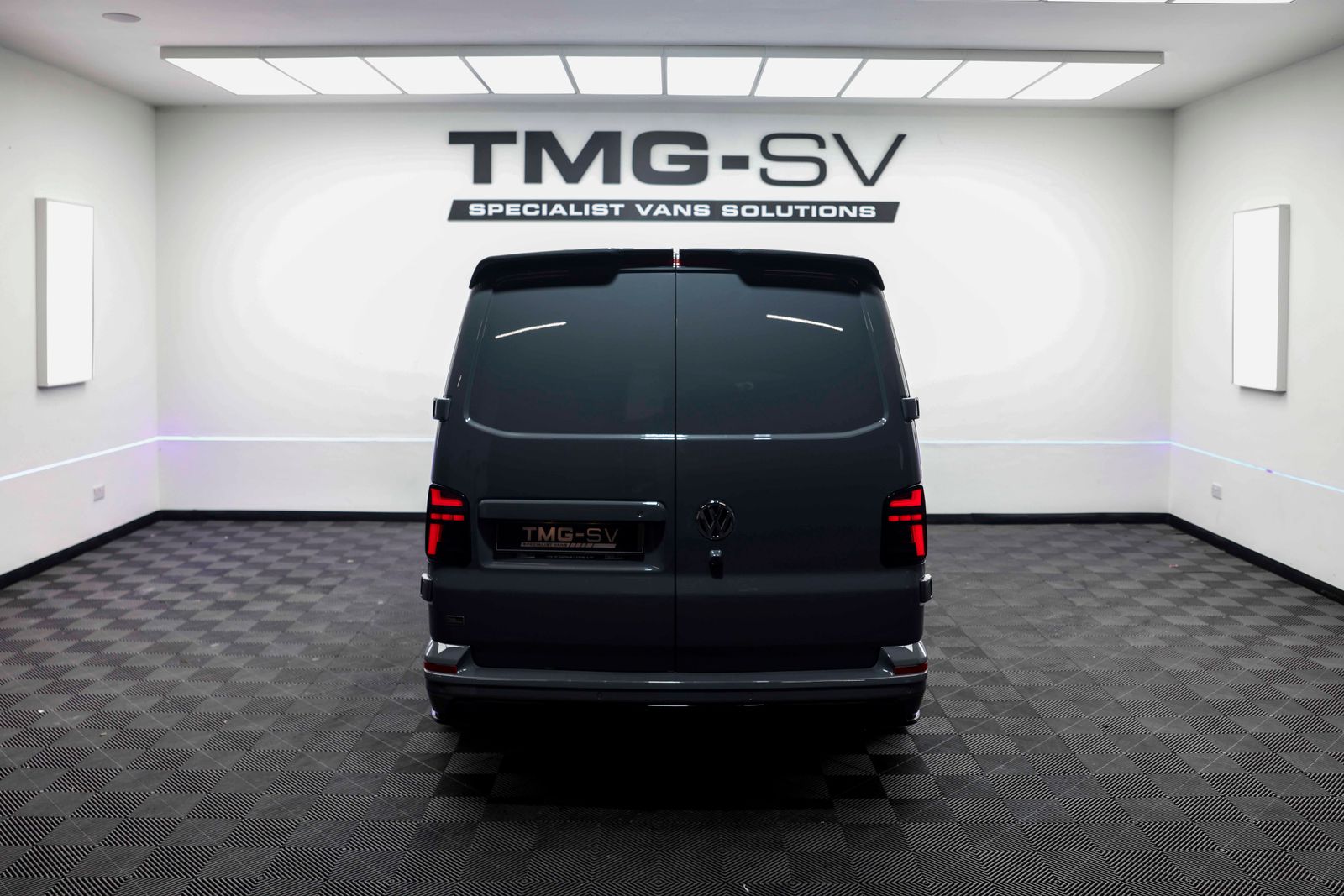 Volkswagen Transporter 2.0 TDI TRANSPORTER T28 Panel Van Diesel Manual FWD SWB Euro 6 TMG R 5dr Manual 2026