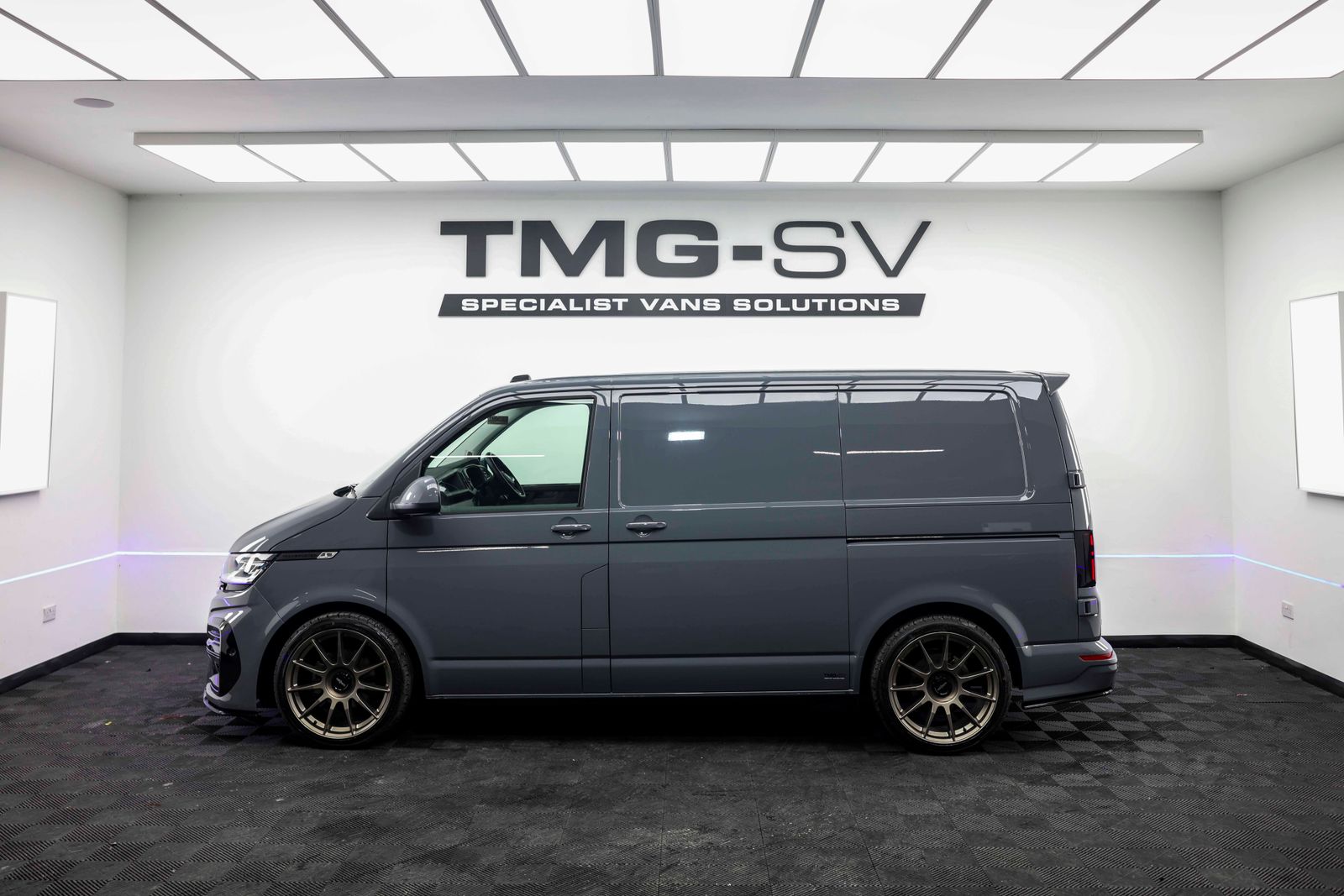 Volkswagen Transporter 2.0 TDI TRANSPORTER T28 Panel Van Diesel Manual FWD SWB Euro 6 TMG R 5dr Manual 2026