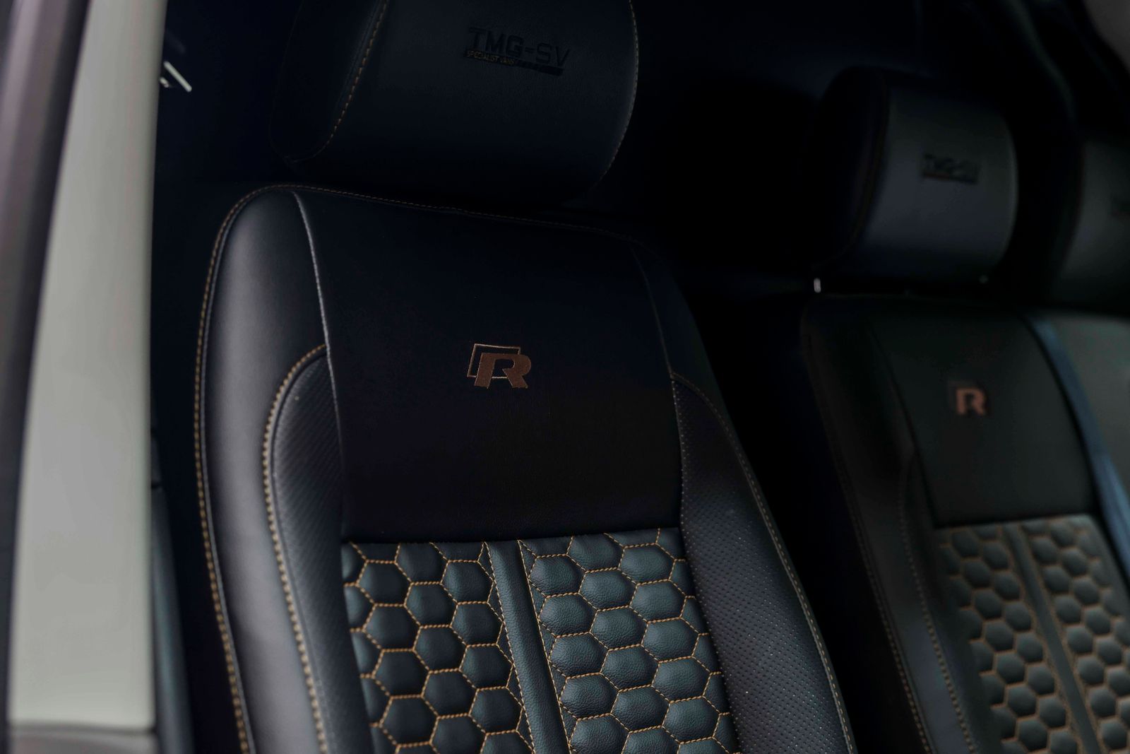 Volkswagen Transporter 2.0 TDI TRANSPORTER T28 Panel Van Diesel Manual FWD SWB Euro 6 TMG R 5dr Manual 2026