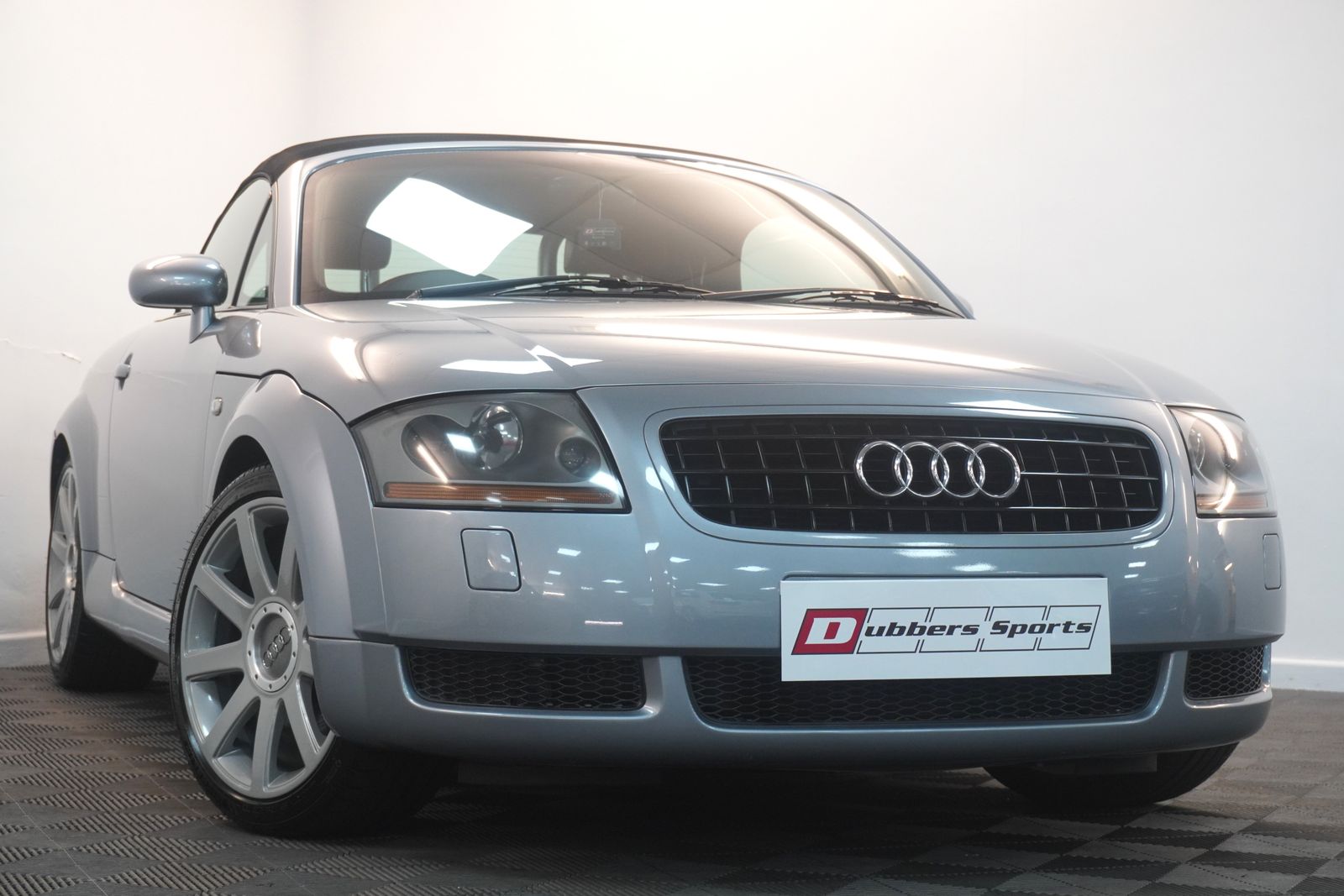 2003 Audi TT 1.8T Roadster 2dr Petrol Manual quattro (228 g/km, 225 bhp)