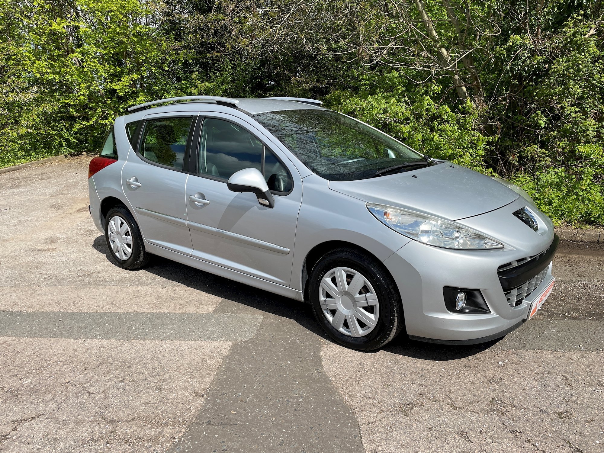 Used Peugeot 207 sw 1.6 HDI SW ACTIVE 2012 5dr Manual (VN62EEG)