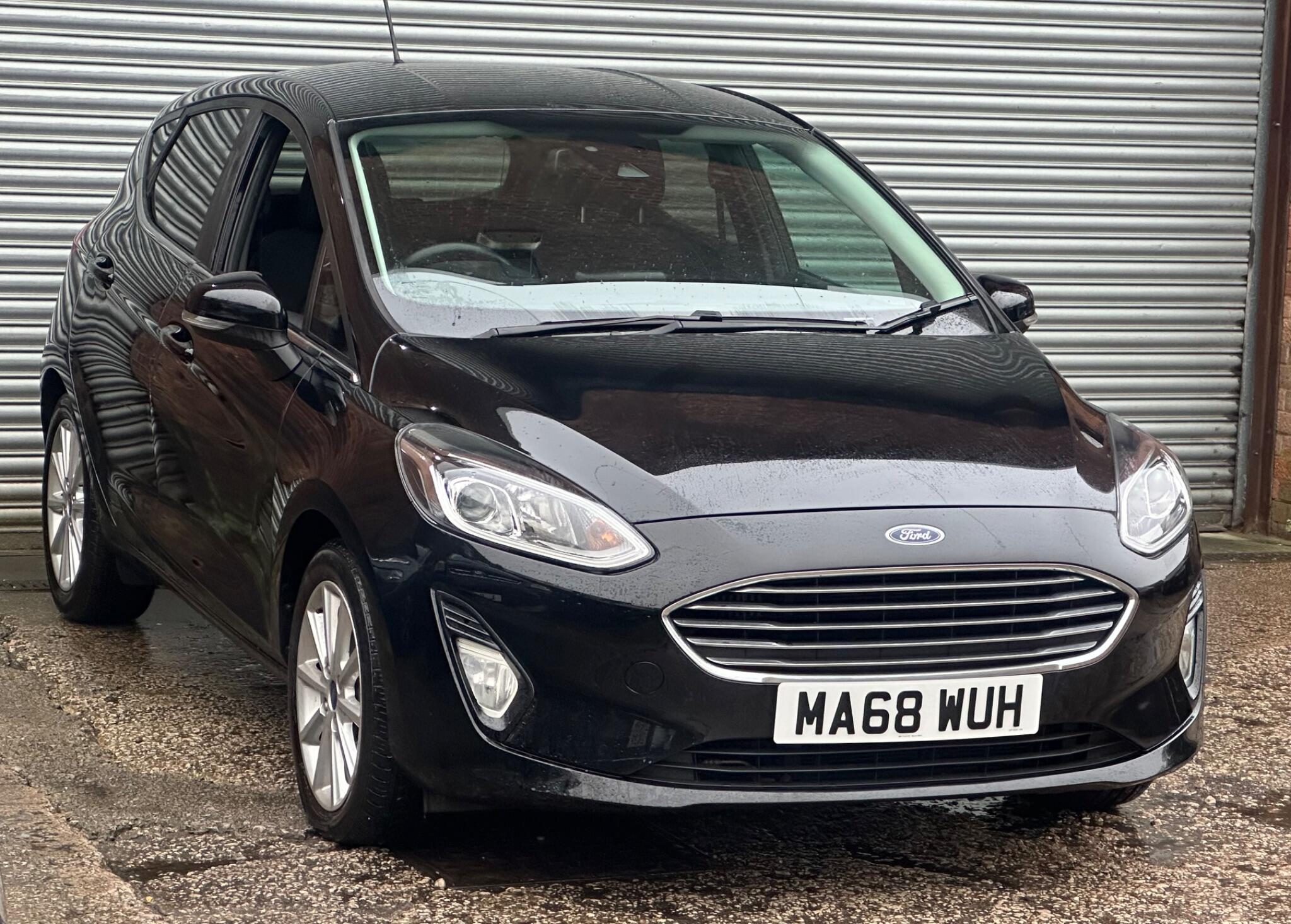 2018 Ford Fiesta 1.0T EcoBoost Titanium Euro 6 (s/s) 5dr, exterior view 3