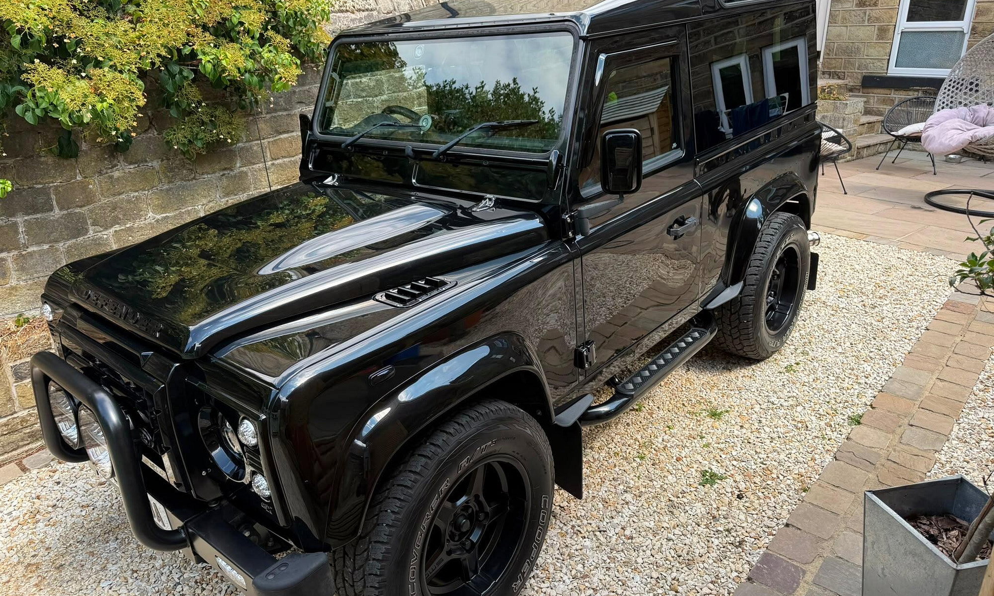 Land Rover Defender 90 2.2 TDCi XS Hard Top SUV 4WD SWB Euro 5 3dr