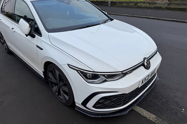 VOLKSWAGEN Golf - Detail 1