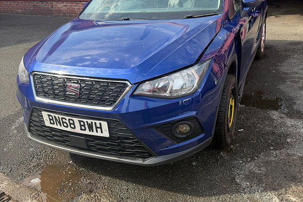 SEAT Arona - Main Image