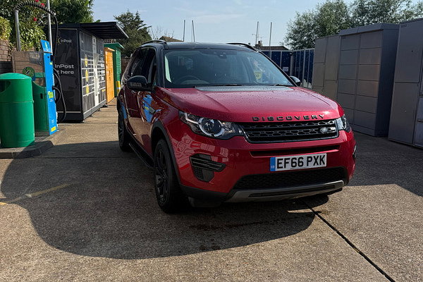 LAND ROVER Discovery Sport - Main Image