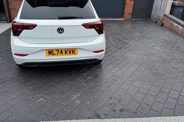 VOLKSWAGEN Polo - Detail 1