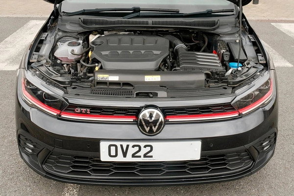VOLKSWAGEN Polo - Main Image