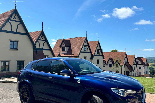 ALFA ROMEO Stelvio - Main Image