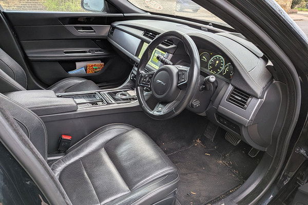 JAGUAR XF - Detail 2