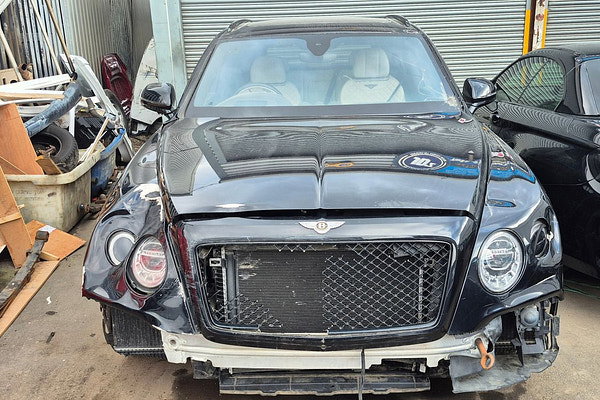 BENTLEY Bentayga - Detail 1