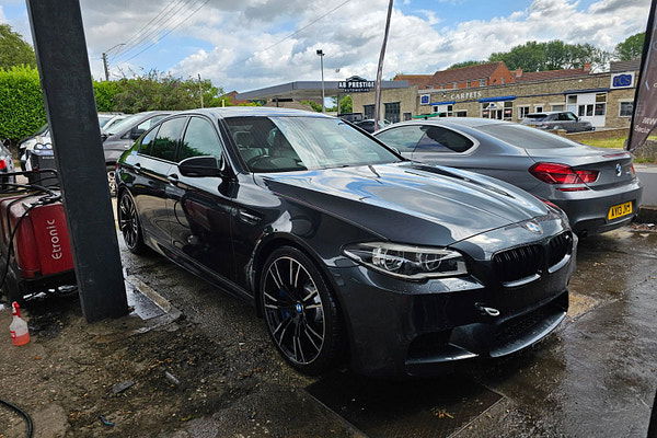 BMW M5 - Detail 1