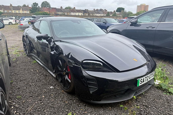 PORSCHE Taycan - Main Image