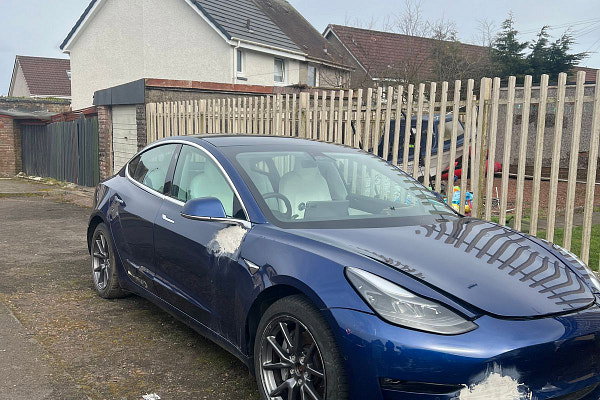 TESLA Model 3 - Main Image