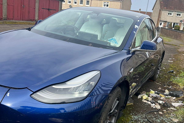 TESLA Model 3 - Detail 1
