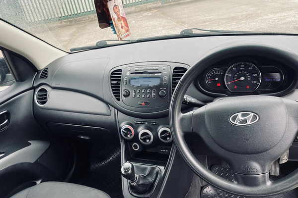 HYUNDAI I10 - Detail 2