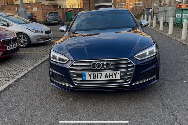 AUDI S5 - Main Image