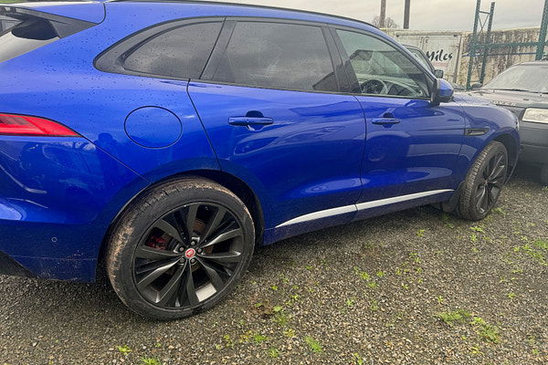 JAGUAR F-PACE - Main Image