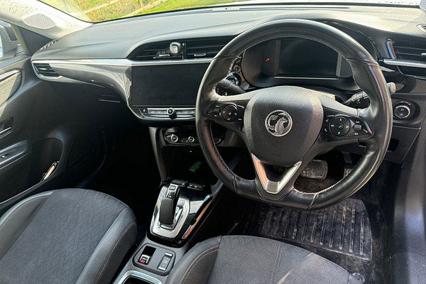 VAUXHALL Corsa - Detail 1