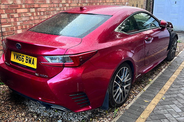 LEXUS RC - Detail 1