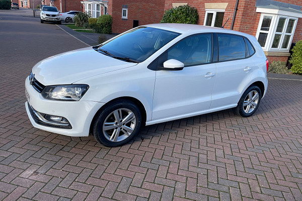 VOLKSWAGEN Polo - Detail 1