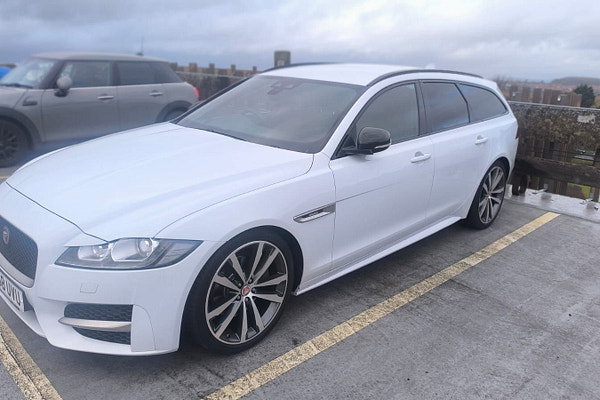 JAGUAR XF - Main Image