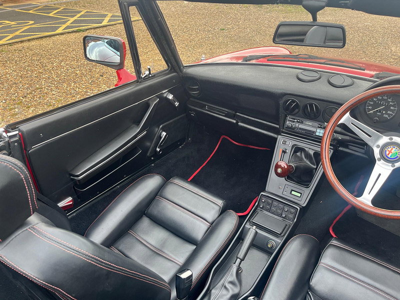 Alfa Romeo Spider Cloverleaf Petrol Injection S3