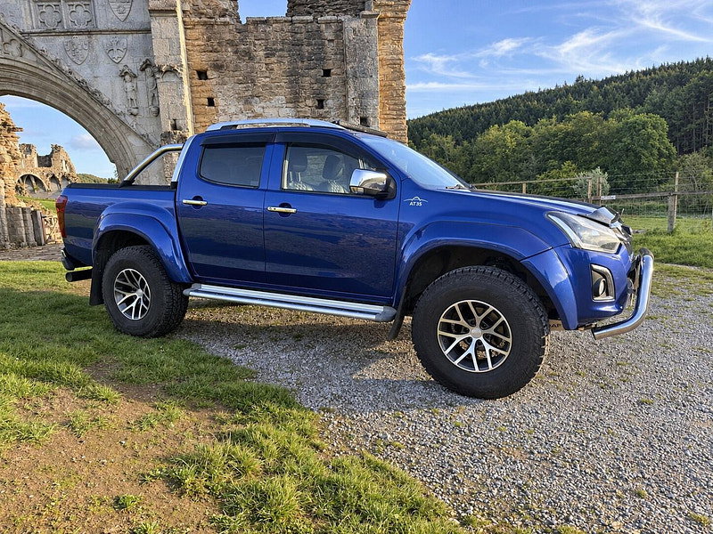 Isuzu D-Max 1.9 TD AT35 Safir Auto 4WD Euro 6 4dr