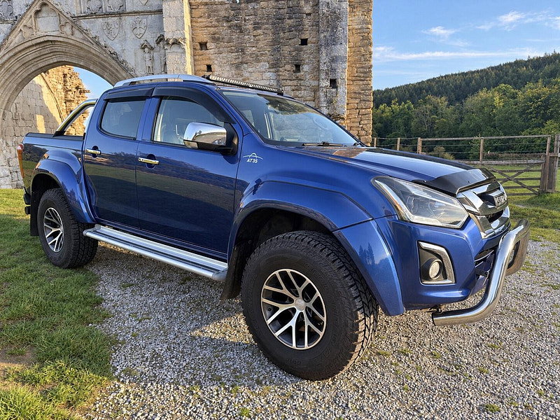 Isuzu D-Max 1.9 TD AT35 Safir Auto 4WD Euro 6 4dr