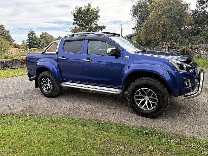 Isuzu D-Max 1.9 TD AT35 Safir Auto 4WD Euro 6 4dr