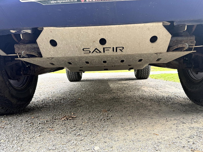 Isuzu D-Max 1.9 TD AT35 Safir Auto 4WD Euro 6 4dr