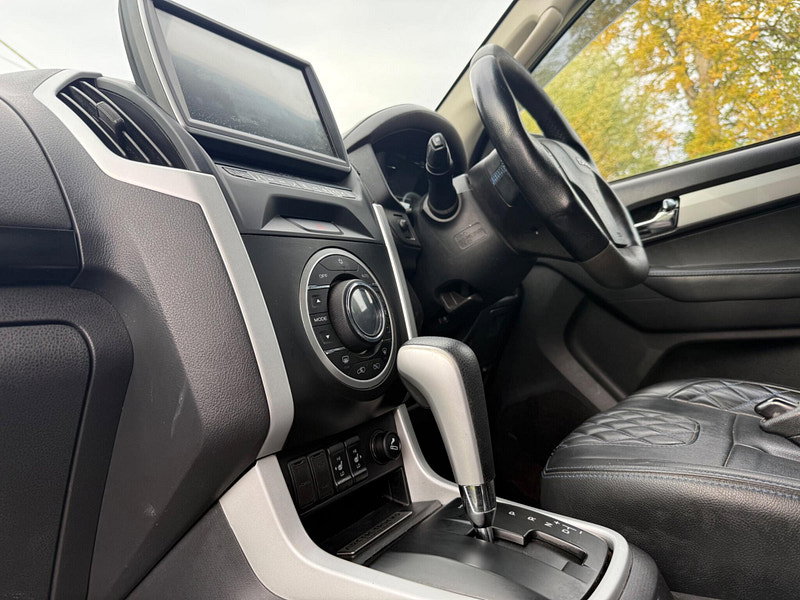 Isuzu D-Max 1.9 TD AT35 Safir Auto 4WD Euro 6 4dr