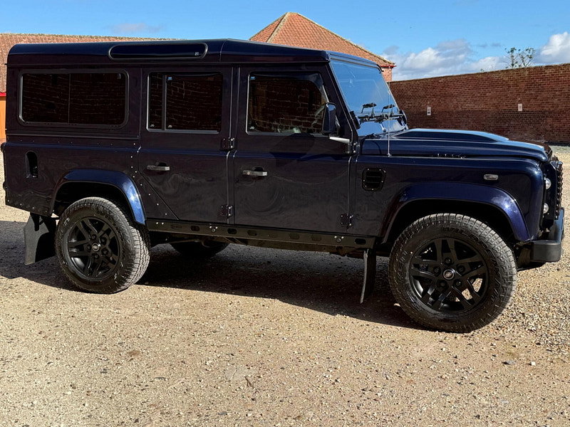 Land Rover DEFENDER 110 2.2 TDCi XS Station Wagon 4WD MWB Euro 5 5dr