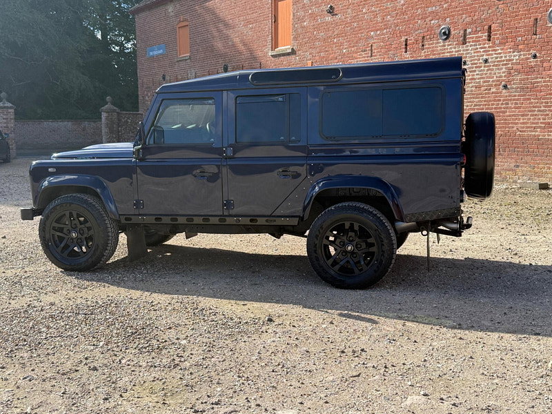 Land Rover DEFENDER 110 2.2 TDCi XS Station Wagon 4WD MWB Euro 5 5dr