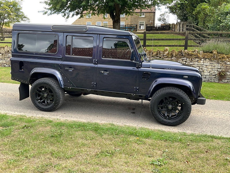 Land Rover DEFENDER 110 2.2 TDCi XS Station Wagon 4WD MWB Euro 5 5dr