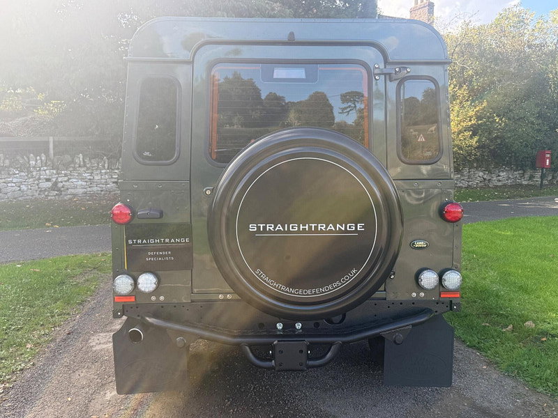 Land Rover DEFENDER 110 2.5 TD5 County Station Wagon 5dr