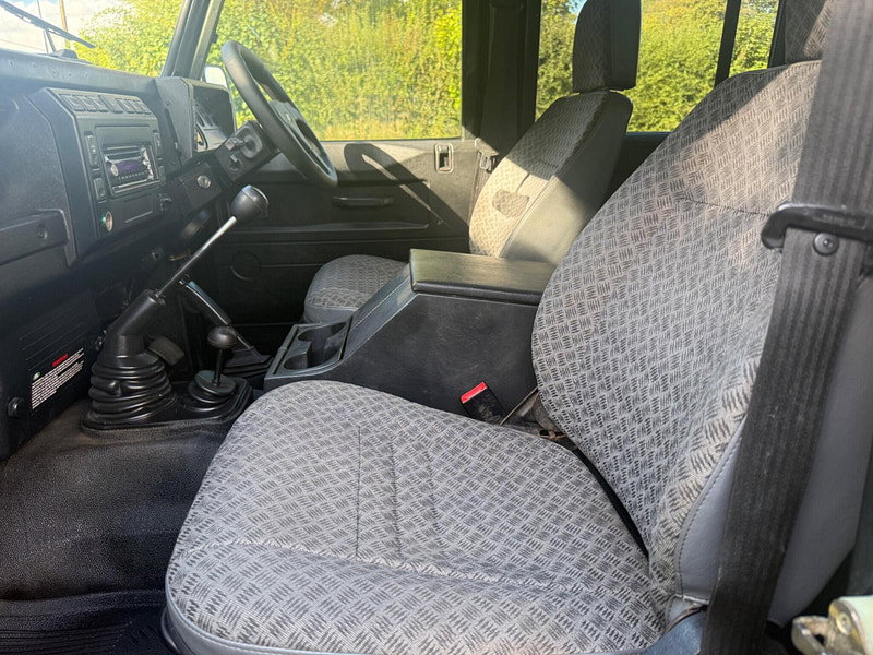 Land Rover DEFENDER 110 2.5 TD5 County Station Wagon 5dr