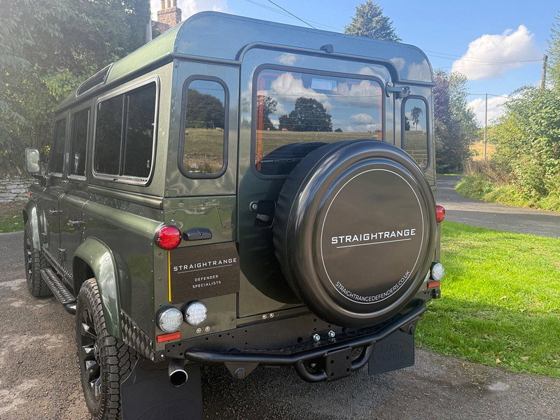 Land Rover DEFENDER 110 2.5 TD5 County Station Wagon 5dr