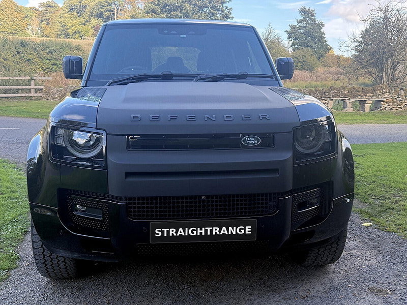 Land Rover DEFENDER 110 3.0 D300 MHEV X-Dynamic HSE Auto 4WD Euro 6 (s/s) 5dr