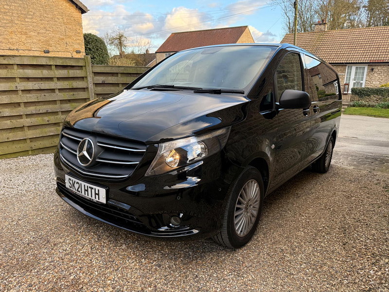Mercedes-Benz Vito 2.0 116 CDI Premium Crew Van G-Tronic RWD L2 Euro 6 (s/s) 5dr (LWB)