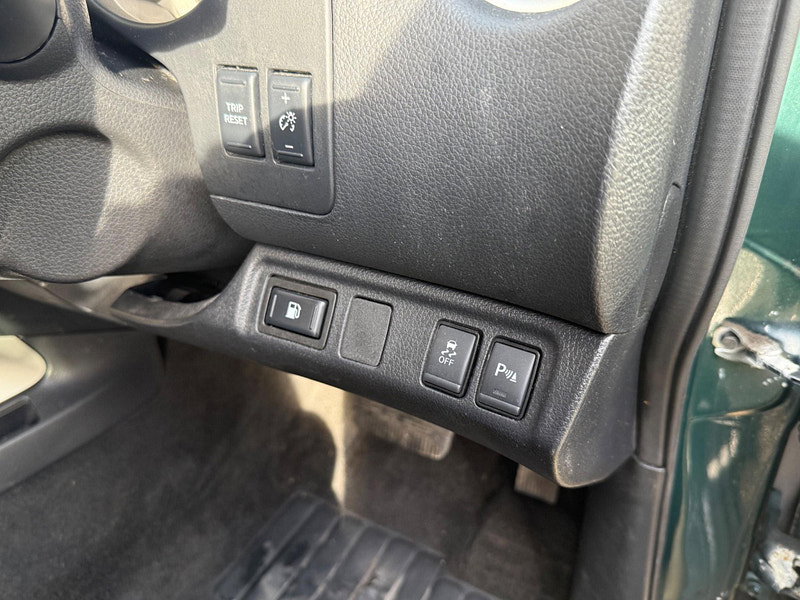 Nissan Navara 2.3 dCi Tekna Auto 4WD Euro 6 4dr