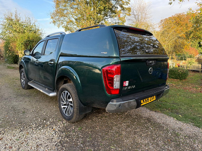 Nissan Navara 2.3 dCi Tekna Auto 4WD Euro 6 4dr
