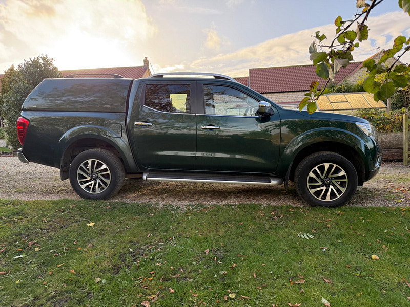 Nissan Navara 2.3 dCi Tekna Auto 4WD Euro 6 4dr