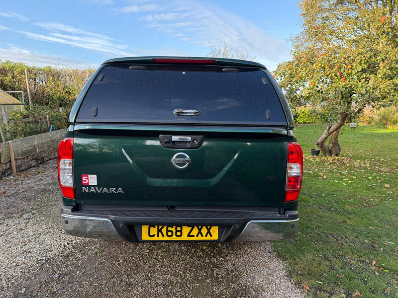 Nissan Navara 2.3 dCi Tekna Auto 4WD Euro 6 4dr