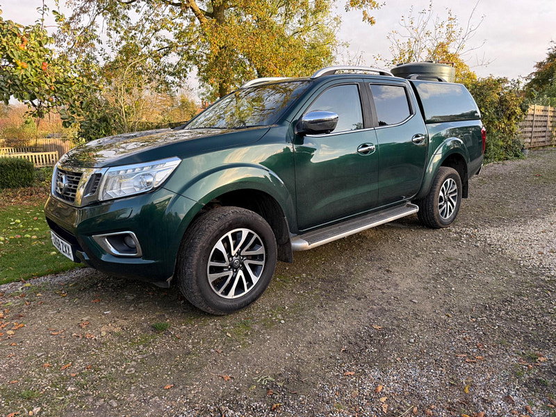 Nissan Navara 2.3 dCi Tekna Auto 4WD Euro 6 4dr